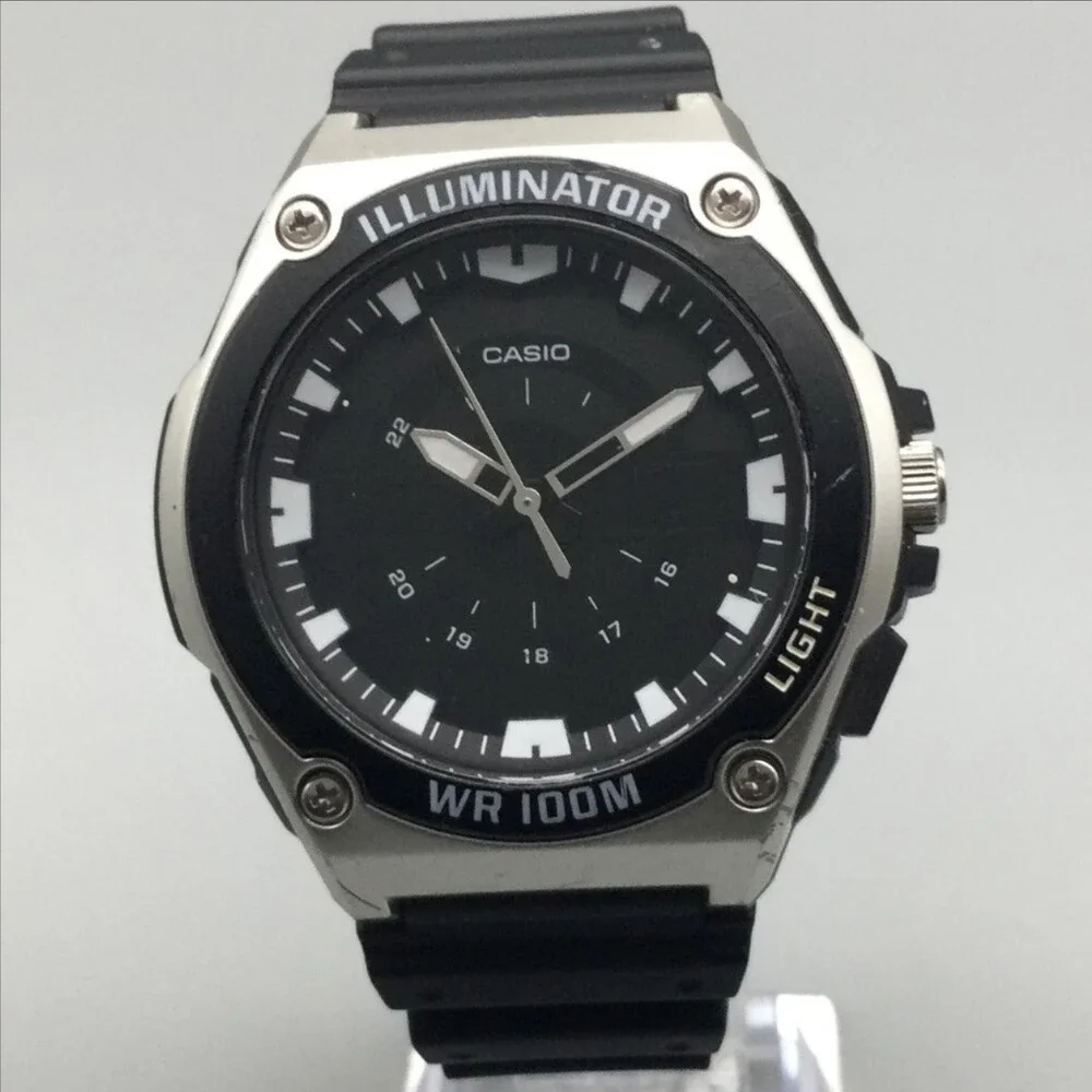 Casio Illuminator 5577 MWC-100H Mens Watch 44mm Black Dial New Battery
